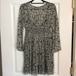 Zara floral Dress size Small